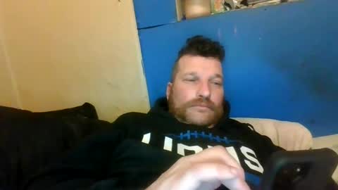 Snapshot of bluedemoneyes1986 chatting on February 26, 6:04 am bluedemoneyes1986 online show from February 26, 6:04 am