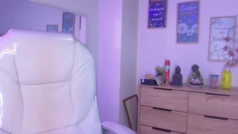        online show from February 17, 11:40 am