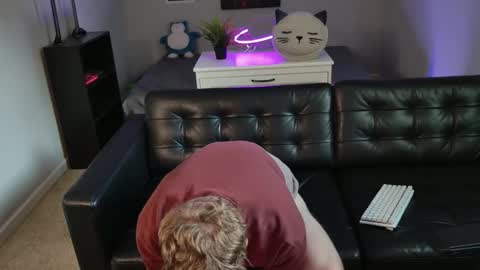 blueeyedtallguy online show from January 17, 10:57 pm