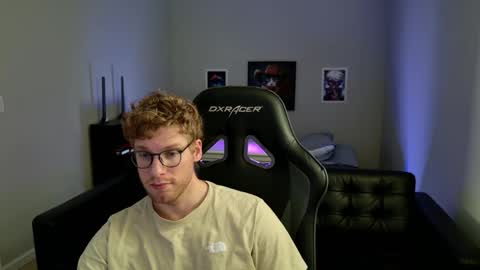 blueeyedtallguy online show from February 1, 9:57 pm