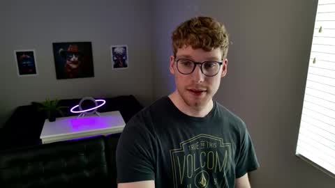 blueeyedtallguy online show from February 25, 8:51 pm