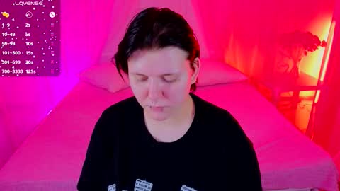 Snapshot of bluelunaray chatting on November 27, 10:39 am Hi my name is Lunaray online show from November 27, 10:39 am