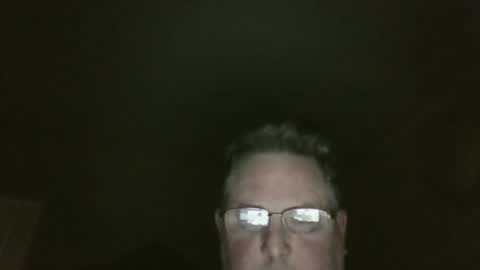 Snapshot of bluemoose70 chatting on December 2, 3:45 am bluemoose70 online show from December 2, 3:45 am