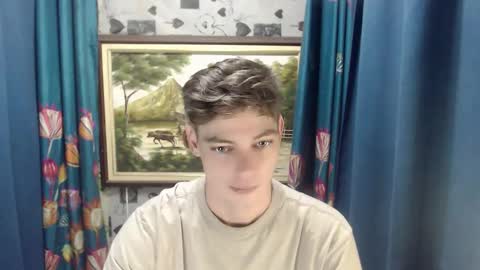 blueeyedboyisasia online show from March 16, 5:44 am