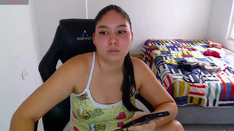  Hey guysI am BrendaWelcome my room online show from June 6, 9:19 pm