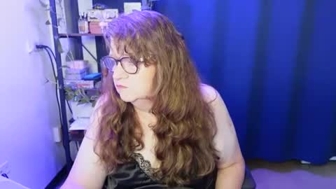 blusau online show from July 9, 12:26 am