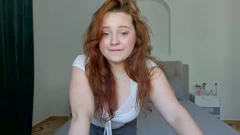 blush_kittyy online show from June 18, 9:14 am