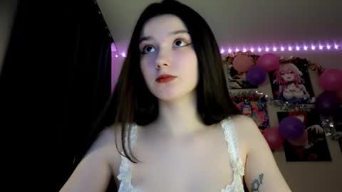 Snapshot of blushed_pussy chatting on November 9, 8:18 pm nastya online show from November 9, 8:18 pm