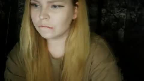 blushing_star online show from November 9, 3:32 pm