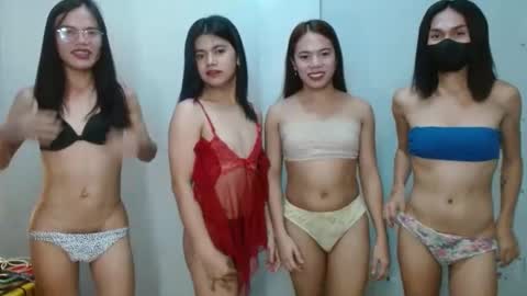 Snapshot of blythe_show chatting on February 17, 3:09 pm blythe_show online show from February 17, 3:09 pm