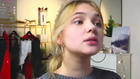 Erica online show from December 26, 8:21 pm