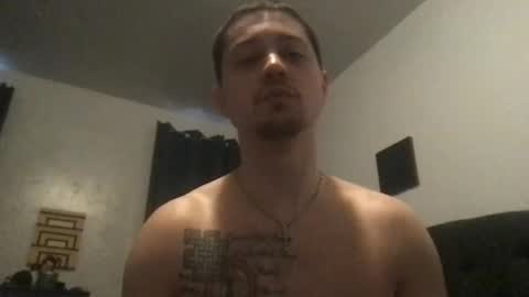 Snapshot of bmiichael327 chatting on January 19, 7:26 pm bmiichael327 online show from January 19, 7:26 pm