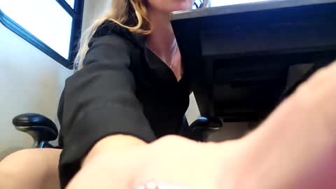 MamaMorgan online show from November 2, 12:46 am