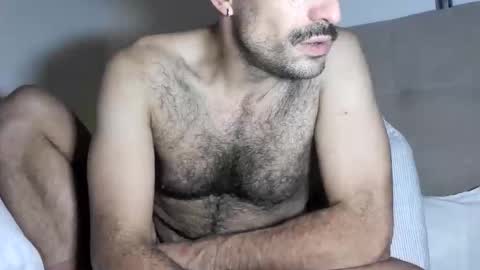 Snapshot of bmr789 chatting on October 9, 3:59 am bmr789 online show from October 9, 3:59 am