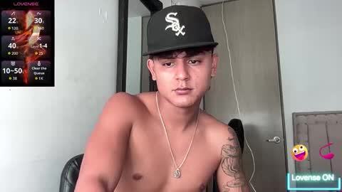 Bob  INDEPENDENT MODEL online show from December 5, 6:04 pm