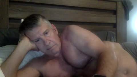 bobbo2828 online show from March 18, 10:51 am