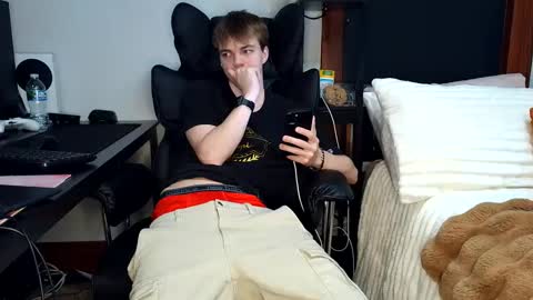 bobby72738 online show from September 28, 3:56 am