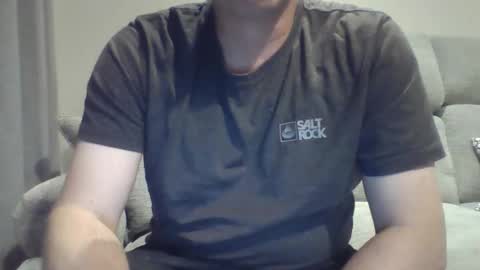 bobby_113 online show from September 11, 12:22 am