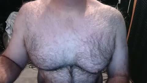 BobbyHill27b online show from November 26, 2:18 pm