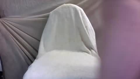 Snapshot of bobbyjune66 chatting on June 18, 10:19 am bobbyjune66 online show from June 18, 10:19 am