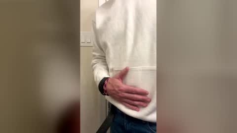 bobbymac34 online show from May 8, 4:51 am