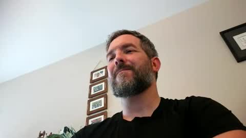 Snapshot of bobchmw chatting on May 20, 1:17 pm Bobchmw online show from May 20, 1:17 pm