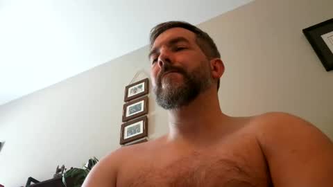 Snapshot of bobchmw chatting on May 28, 4:26 pm Bobchmw online show from May 28, 4:26 pm