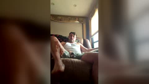 bobz33188klt online show from April 2, 6:27 pm