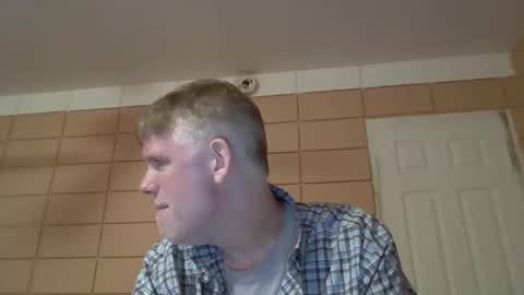 Snapshot of bocce_ball chatting on March 31, 7:53 am bocce_ball online show from March 31, 7:53 am