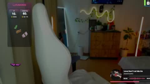 Lina  online show from July 24, 8:51 pm