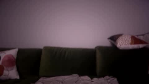Snapshot of bodyyattiyatti chatting on April 24, 12:57 am Sailorartemis online show from April 24, 12:57 am