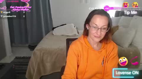 Snapshot of boeslaboes chatting on July 28, 5:01 pm Ningifun couple online show from July 28, 5:01 pm
