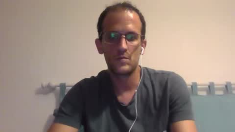 Snapshot of bofber chatting on November 15, 9:21 pm bofber online show from November 15, 9:21 pm