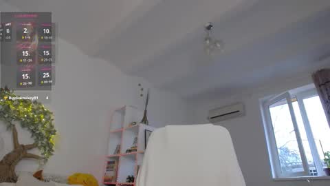 BohoBabeLaxy online show from March 12, 5:24 am