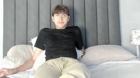 Boleyn online show from January 10, 12:04 pm