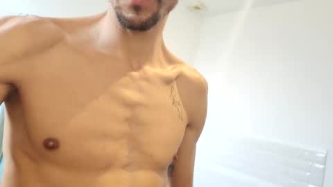 bomale89 online show from February 14, 1:40 pm