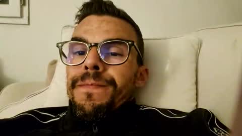 bomale89 online show from October 31, 9:16 pm