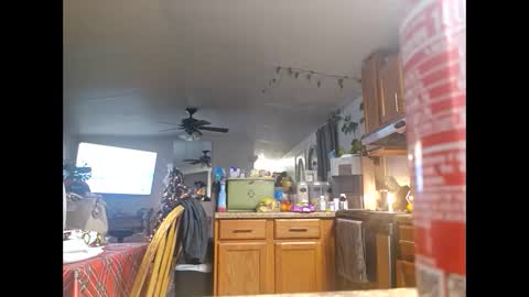 Snapshot of bombinshaman chatting on December 19, 4:13 am bombinshaman online show from December 19, 4:13 am