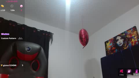 Snapshot of bombom_brown1 chatting on March 12, 8:26 pm bombom_brown1 online show from March 12, 8:26 pm