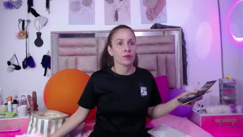 bombom_lux online show from August 1, 2:55 am