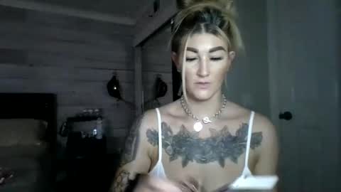 Snapshot of bombshellbaddieoc chatting on September 11, 4:56 am bombshellbaddieoc online show from September 11, 4:56 am