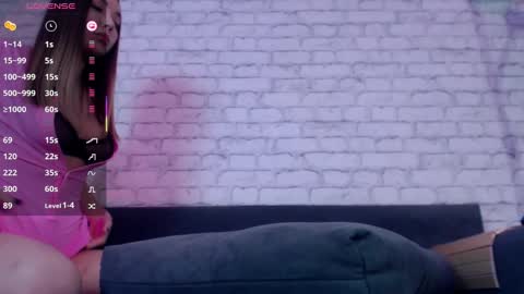 Snapshot of bonbon_aria chatting on March 4, 2:06 am Aria online show from March 4, 2:06 am