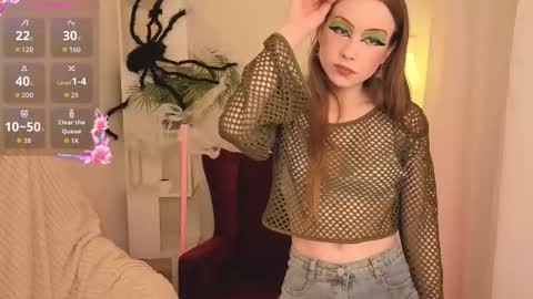 Snapshot of bonbonrosee chatting on November 1, 4:09 pm Karen online show from November 1, 4:09 pm