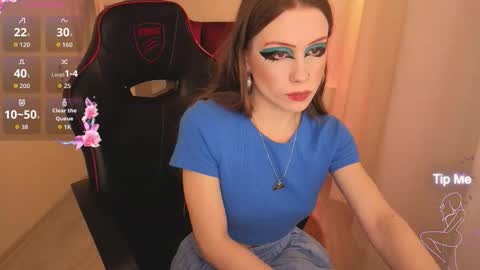 Snapshot of bonbonrosee chatting on November 4, 3:55 pm Karen online show from November 4, 3:55 pm