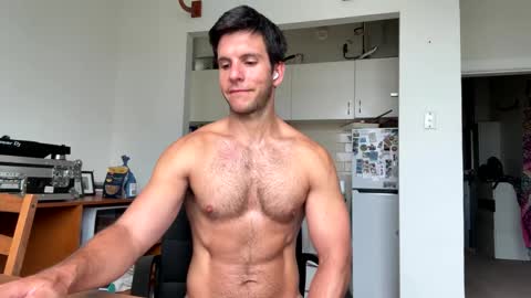 Snapshot of bondi333 chatting on January 15, 10:24 pm Bondi online show from January 15, 10:24 pm