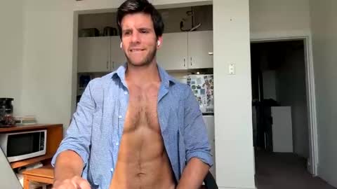 Snapshot of bondi333 chatting on January 22, 9:54 pm Bondi online show from January 22, 9:54 pm