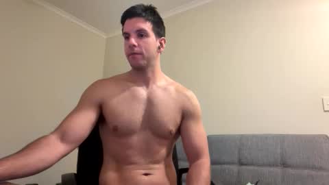 Snapshot of bondi333 chatting on November 11, 10:32 pm Bondi online show from November 11, 10:32 pm