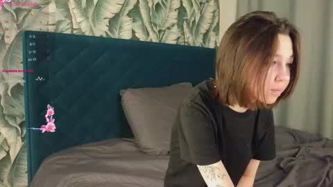 bondistar online show from December 22, 11:18 am