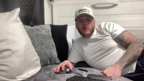 boner4you1994 online show from January 14, 9:26 am