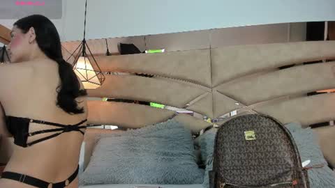 Snapshot of bonet_iris chatting on June 10, 10:58 am bonet_iris online show from June 10, 10:58 am
